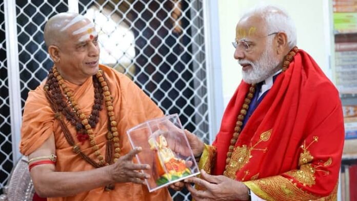 Unique meeting of PM Modi or Dwarka